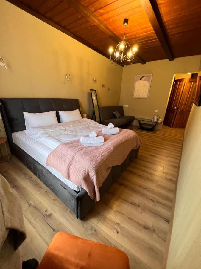 Hotel Old Tbilisi 5 Rooms מראה חיצוני תמונה